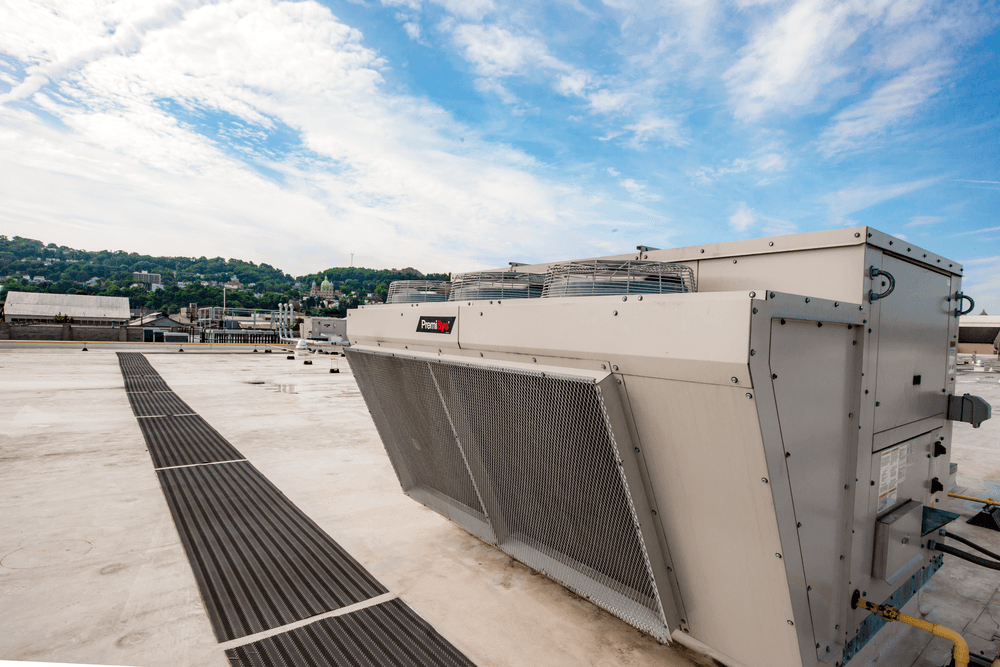 Image of DOAS ventilation on a rooftop